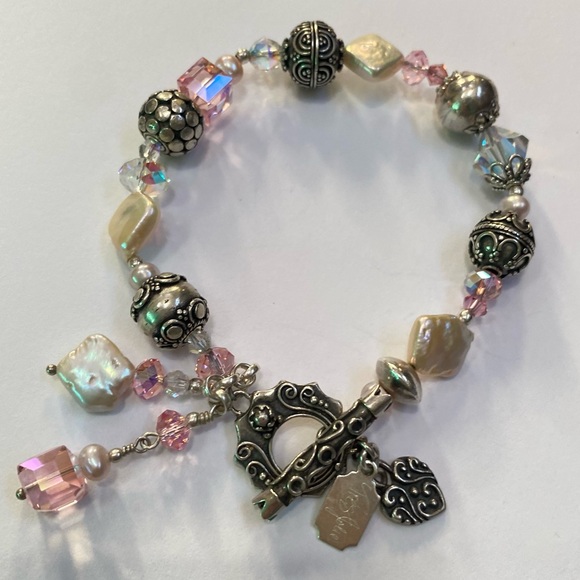Tres Jolie Pale Pink Crystal Pearl Sterling Silver Bali Beads Toggle Bracelet - Picture 11 of 12